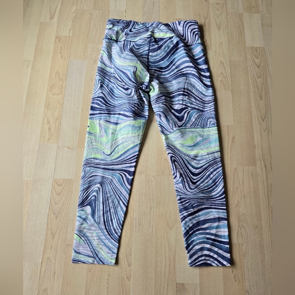 Calvin Klien 7/8 High Waisted Leggingd Size Medium - Picture 3 of 8